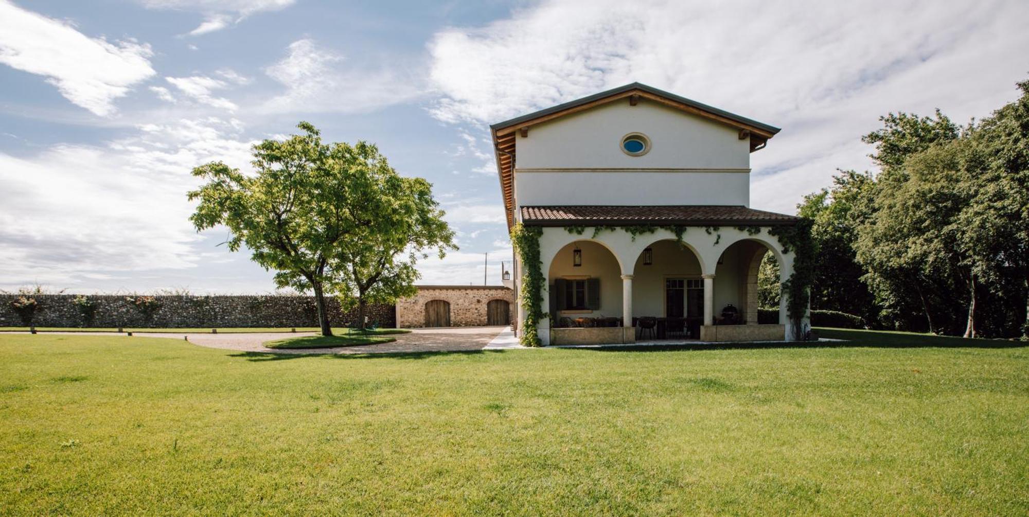 Corte Lanfranconi Relais Pescantina Bagian luar foto