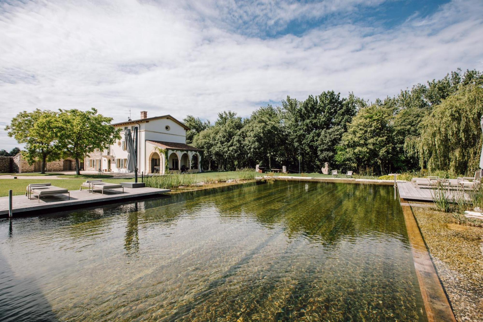 Corte Lanfranconi Relais Pescantina Bagian luar foto